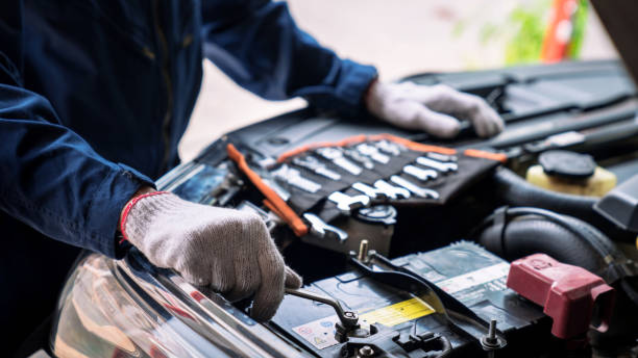 How to Clean Car Battery Corrosion