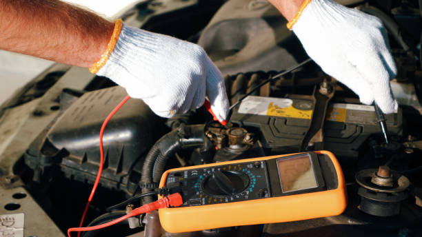 What Should the Voltage Be on a Car Battery